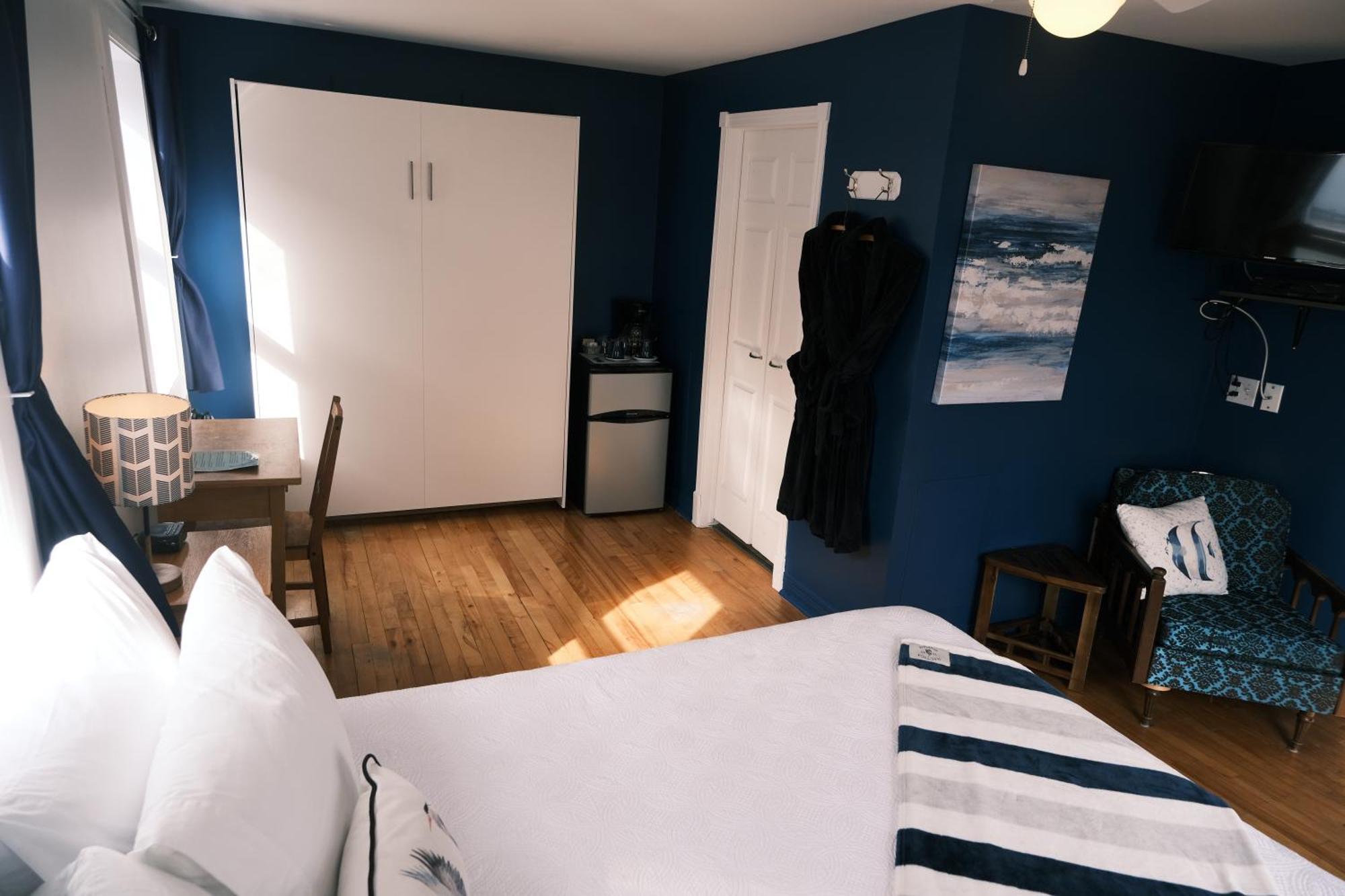 Bed and Breakfast Les Pinsons Des Rives Ла-Мальбе Номер фото