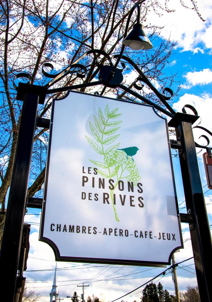 Bed and Breakfast Les Pinsons Des Rives Ла-Мальбе Экстерьер фото